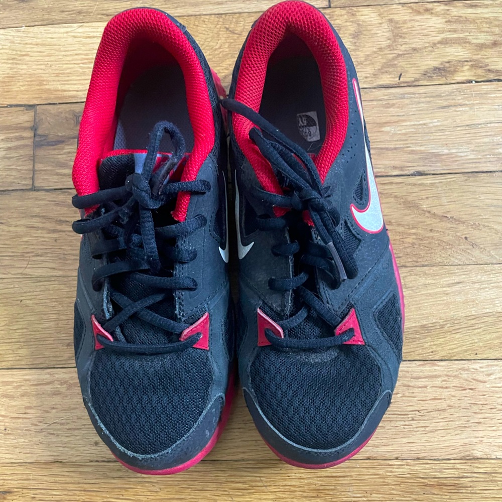 Nike youth 5 sneakers